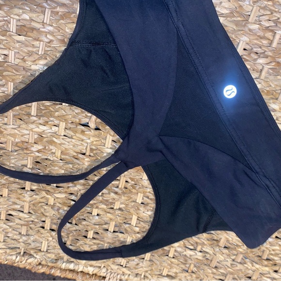 Lululemon Sports‎ Bra - Picture 3 of 5